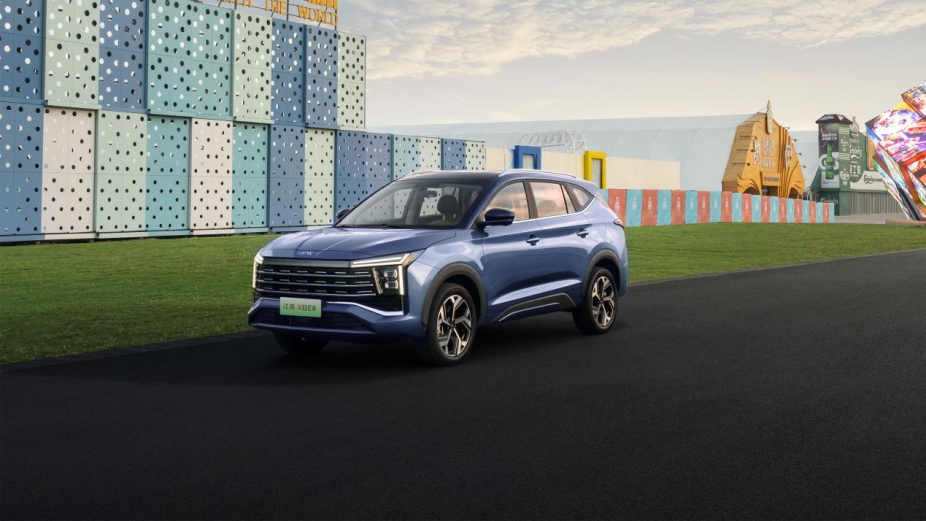 9.98-14.98万元  大七座电混SUV  尊龙凯时X8 E家正式上市1948.png